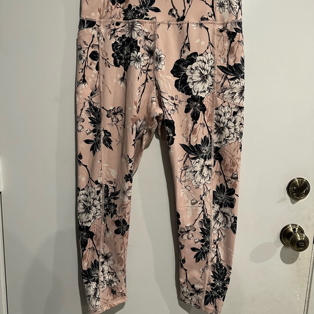 Victoria’s Secret Pink Floral High-Waist Leggings – Size L (14/170/80A)